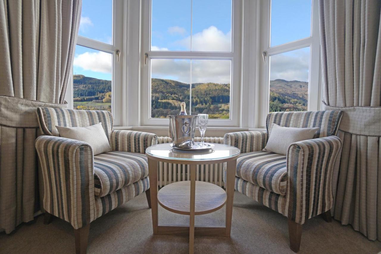 Tigh Na Cloich Hotel Pitlochry Bagian luar foto