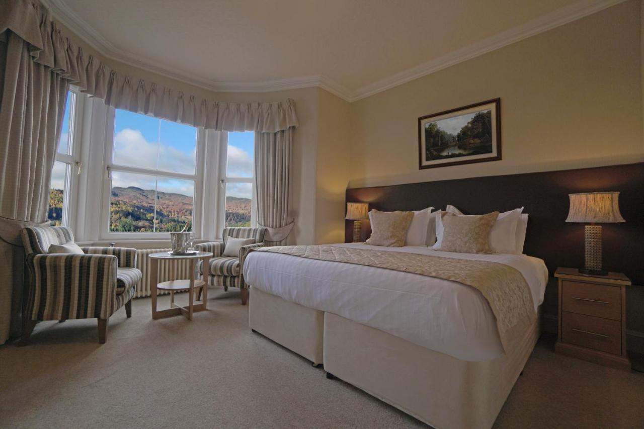 Tigh Na Cloich Hotel Pitlochry Bagian luar foto