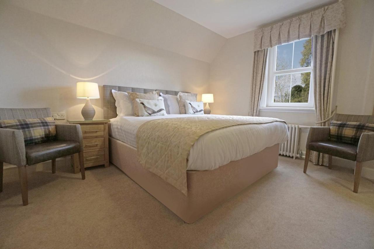 Tigh Na Cloich Hotel Pitlochry Bagian luar foto
