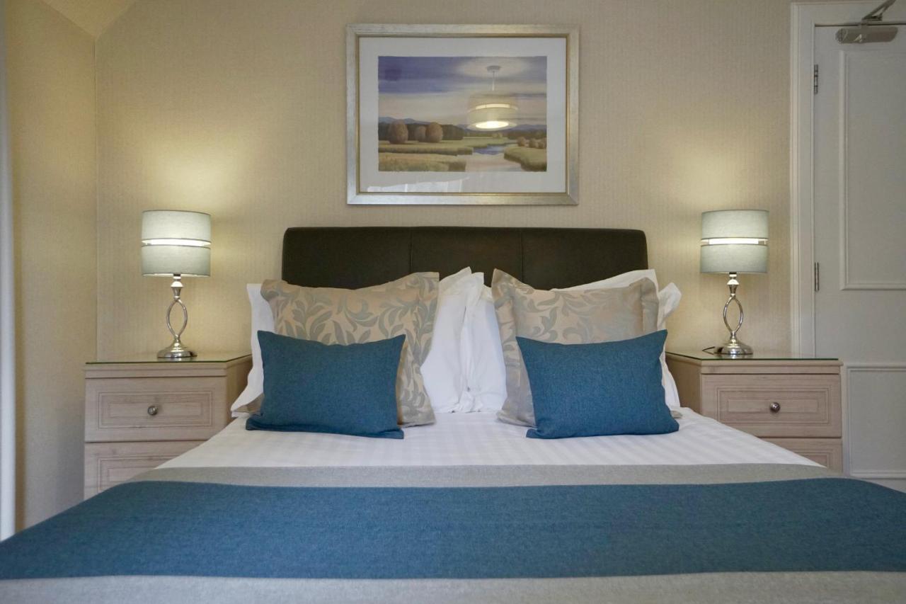 Tigh Na Cloich Hotel Pitlochry Bagian luar foto