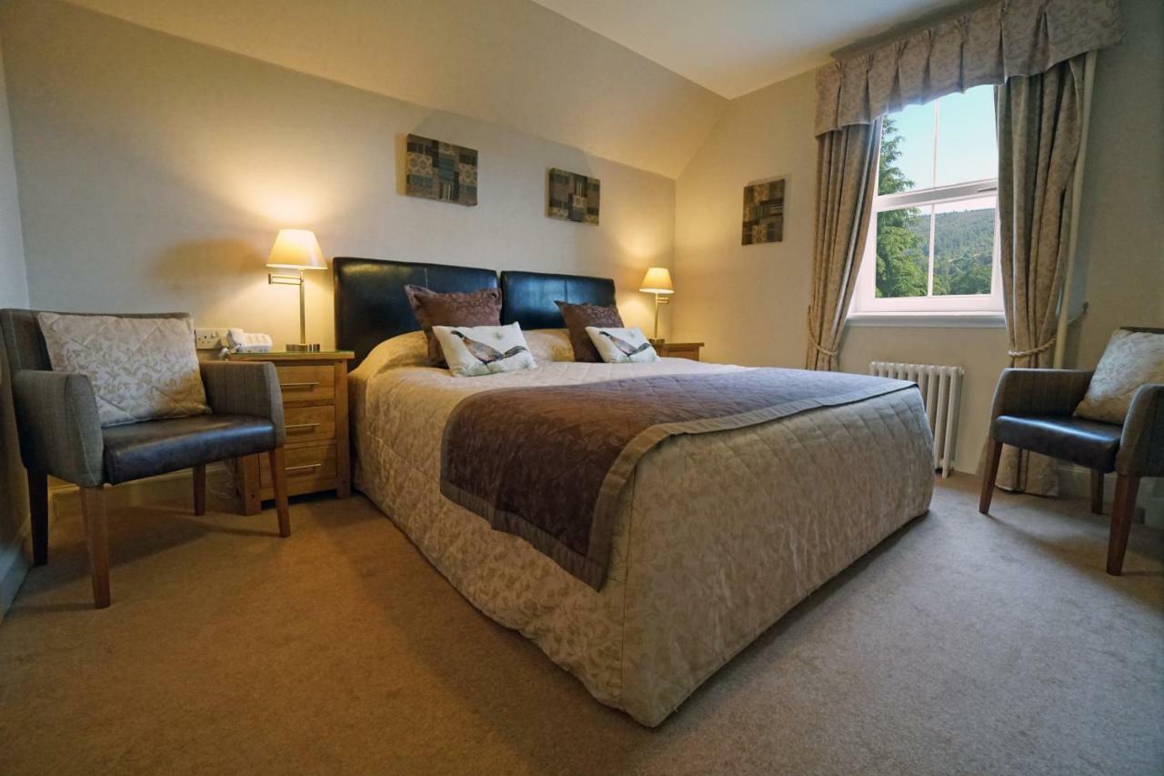 Tigh Na Cloich Hotel Pitlochry Bagian luar foto